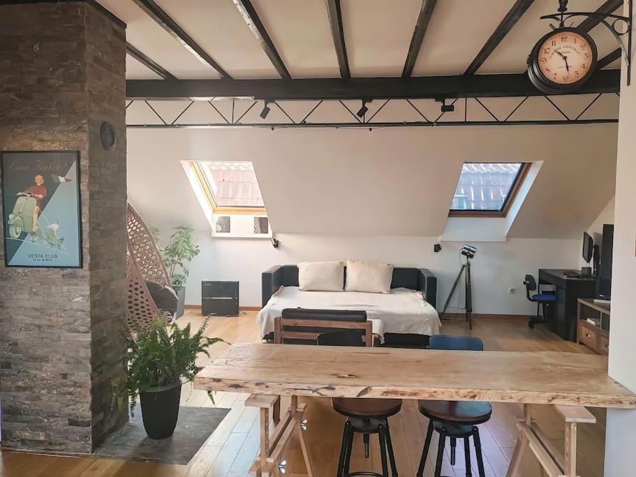 Vozdovac With A View Apartment Belgrade